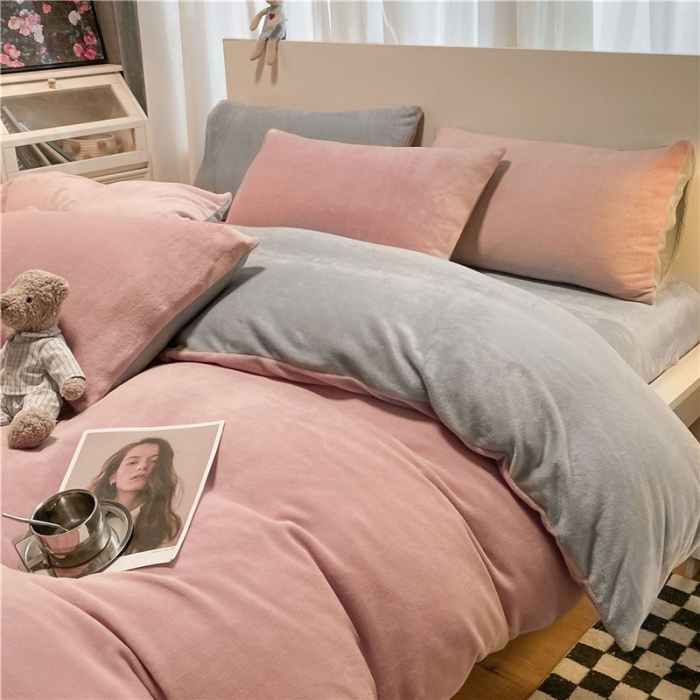 91家纺网 家纺一手货源 找家纺 古吉梦 2022纯色双拼牛奶绒四件套 双拼牛奶绒-藕粉+浅灰