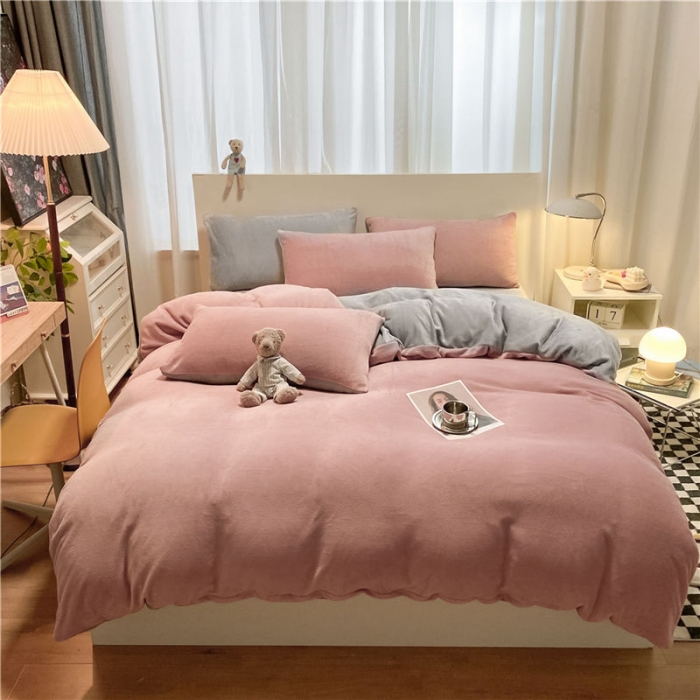 91家纺网 家纺一手货源 找家纺 古吉梦 2022纯色双拼牛奶绒四件套 双拼牛奶绒-藕粉+浅灰