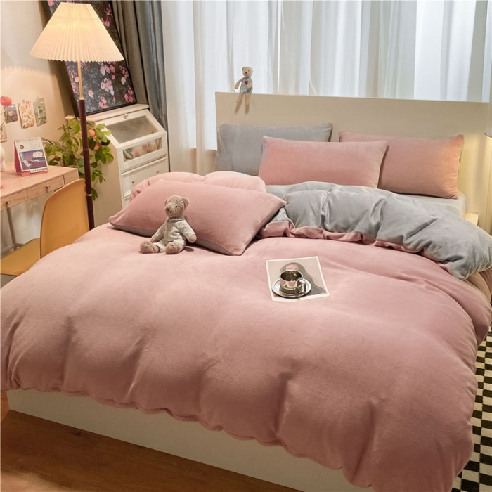 91家纺网 家纺一手货源 找家纺 古吉梦 2022纯色双拼牛奶绒四件套 双拼牛奶绒-藕粉+浅灰