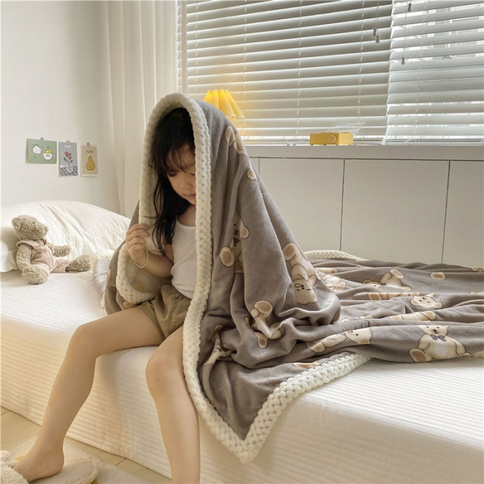 91家纺网 家纺一手货源 找家纺 古吉梦2022新款+牛奶绒+羊羔绒双层毯 巴比熊