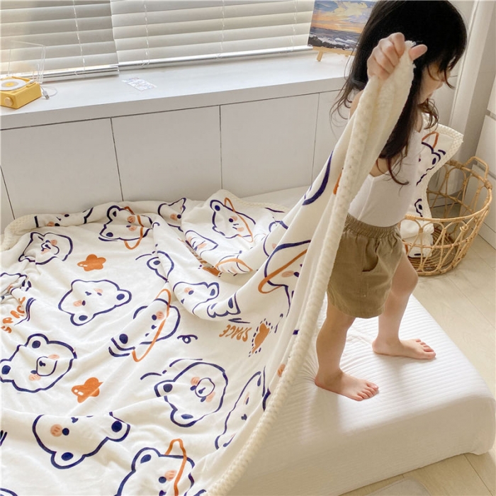 91家纺网 家纺一手货源 找家纺 古吉梦2022新款+牛奶绒+羊羔绒双层毯 白熊