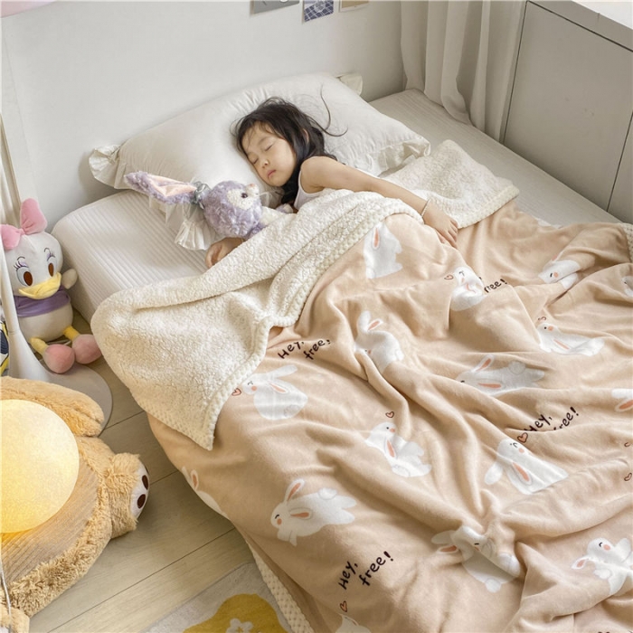 91家纺网 家纺一手货源 找家纺 古吉梦2022新款+牛奶绒+羊羔绒双层毯 咪兔