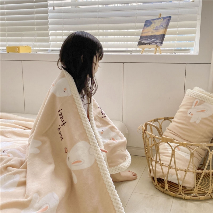 91家纺网 家纺一手货源 找家纺 古吉梦2022新款+牛奶绒+羊羔绒双层毯 咪兔