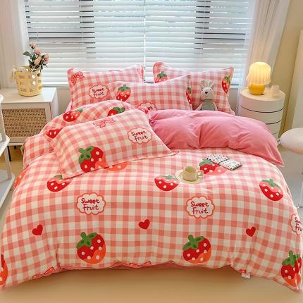 91家纺网 家纺一手货源 找家纺 兄弟坊 2022新款牛奶绒印花四件套-草莓格