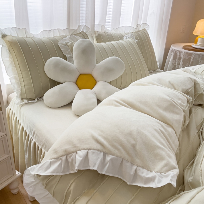 91家纺网 家纺一手货源 找家纺 绒兔兔 2022新款立体剪花牛奶绒四件套 奶白