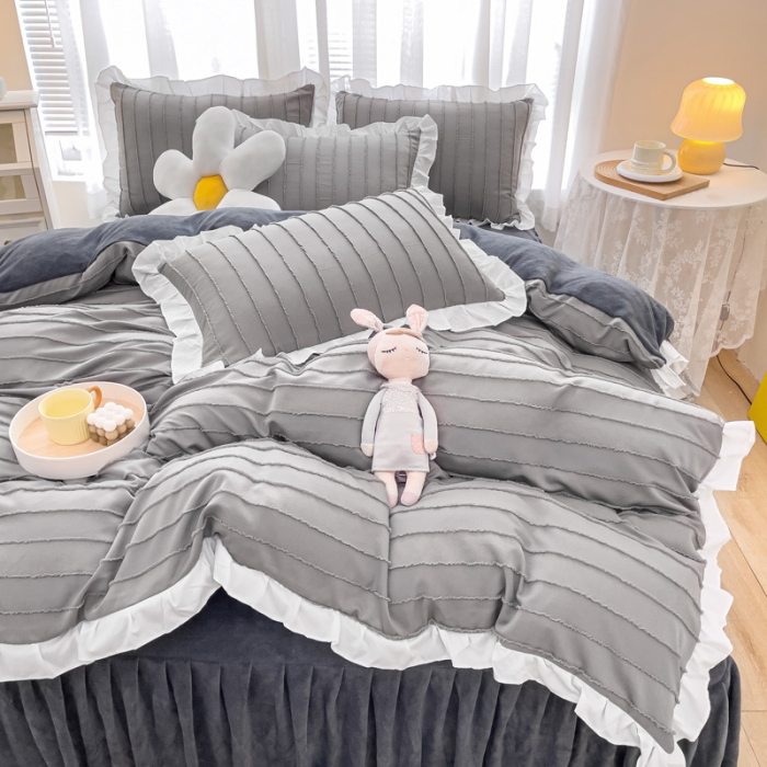 91家纺网 家纺一手货源 找家纺 绒兔兔 2022新款立体剪花牛奶绒四件套 温柔灰