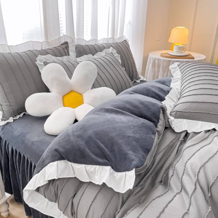 91家纺网 家纺一手货源 找家纺 绒兔兔 2022新款立体剪花牛奶绒四件套 温柔灰