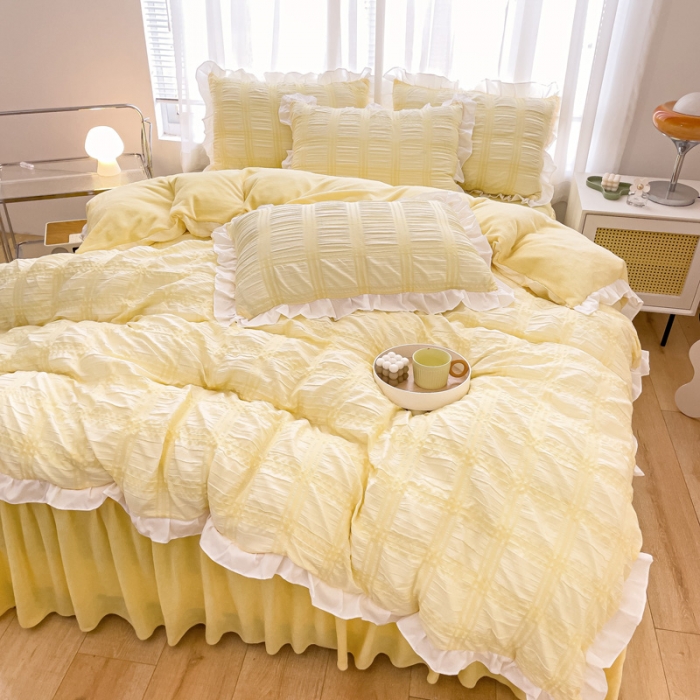 91家纺网 家纺一手货源 找家纺 绒兔兔 A版泡泡纱+B版牛奶绒韩版床裙床单四件套 淡黄