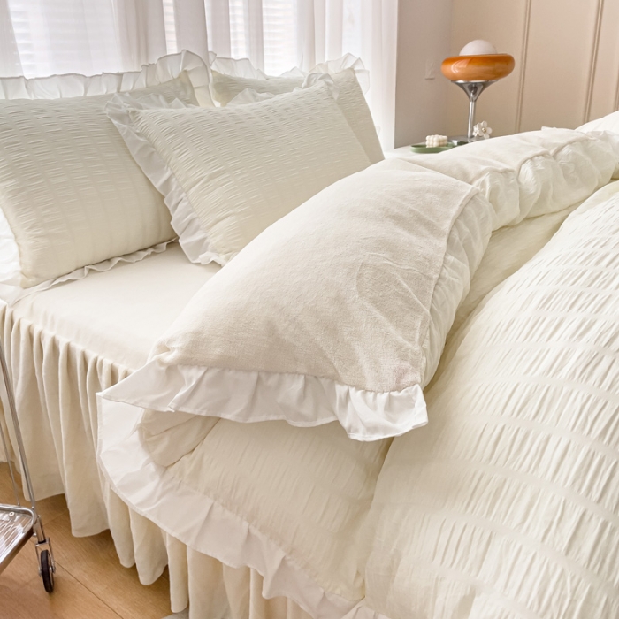 91家纺网 家纺一手货源 找家纺 绒兔兔 A版泡泡纱+B版牛奶绒韩版床裙床单四件套 奶油白