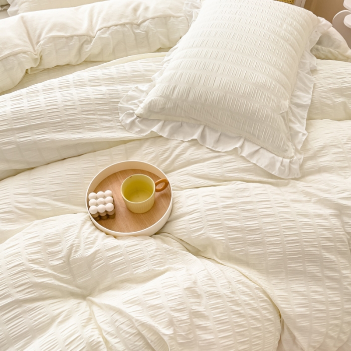 91家纺网 家纺一手货源 找家纺 绒兔兔 A版泡泡纱+B版牛奶绒韩版床裙床单四件套 奶油白