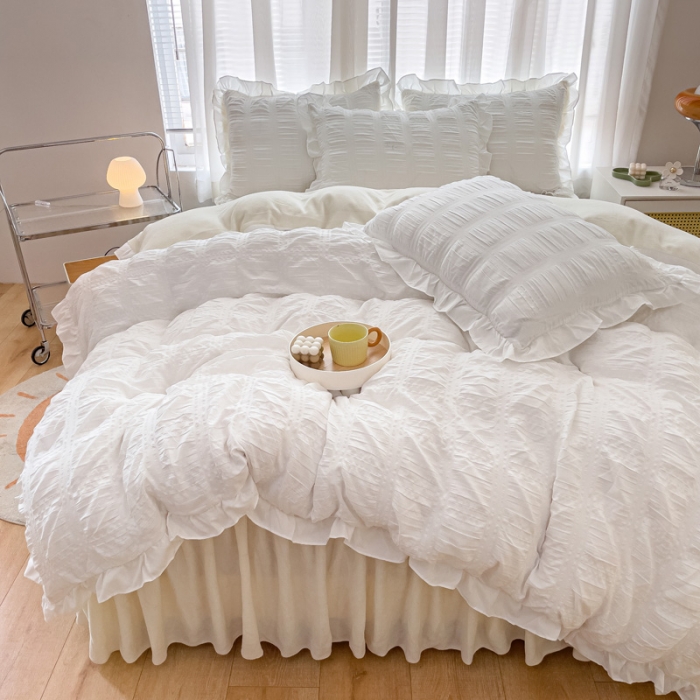 91家纺网 家纺一手货源 找家纺 绒兔兔 A版泡泡纱+B版牛奶绒韩版床裙床单四件套 月光白