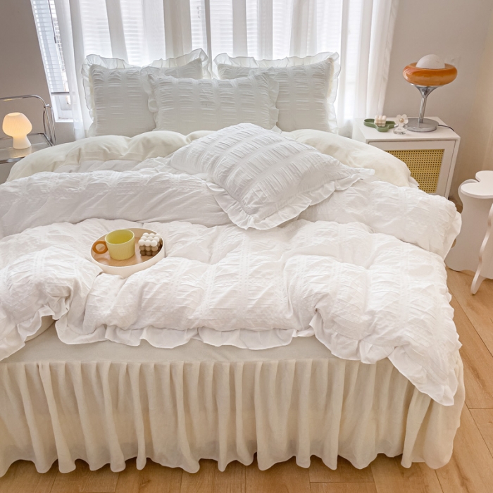 91家纺网 家纺一手货源 找家纺 绒兔兔 A版泡泡纱+B版牛奶绒韩版床裙床单四件套 月光白