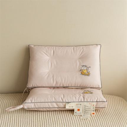 91家纺网 家纺一手货源 找家纺 （总）麦肯锡 2022豆本熊优迪诺抗菌儿童款30*50枕芯