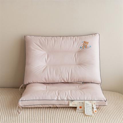 91家纺网 家纺一手货源 找家纺 （总）麦肯锡 2022豆本熊优迪诺抗菌学生款40*60枕芯