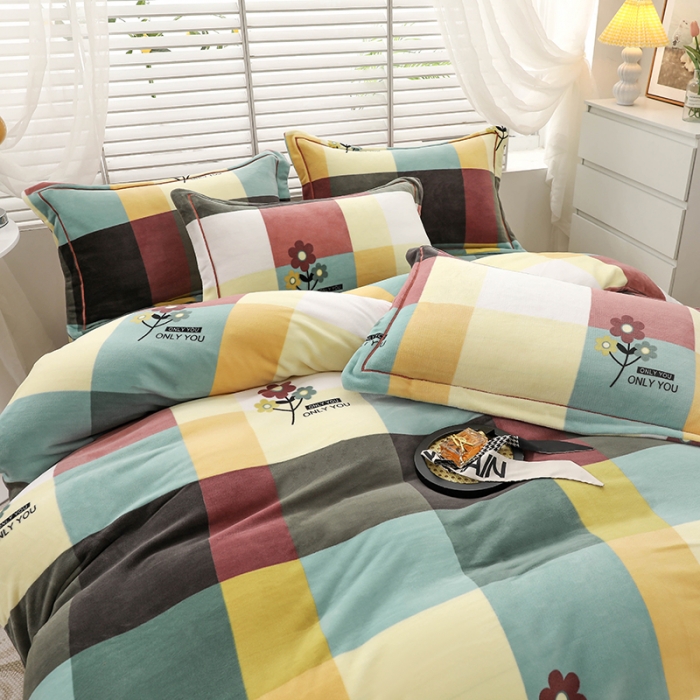 91家纺网 家纺一手货源 找家纺 优姿2022新款9斤重牛奶棉床裙款四件套 恋爱小菊花