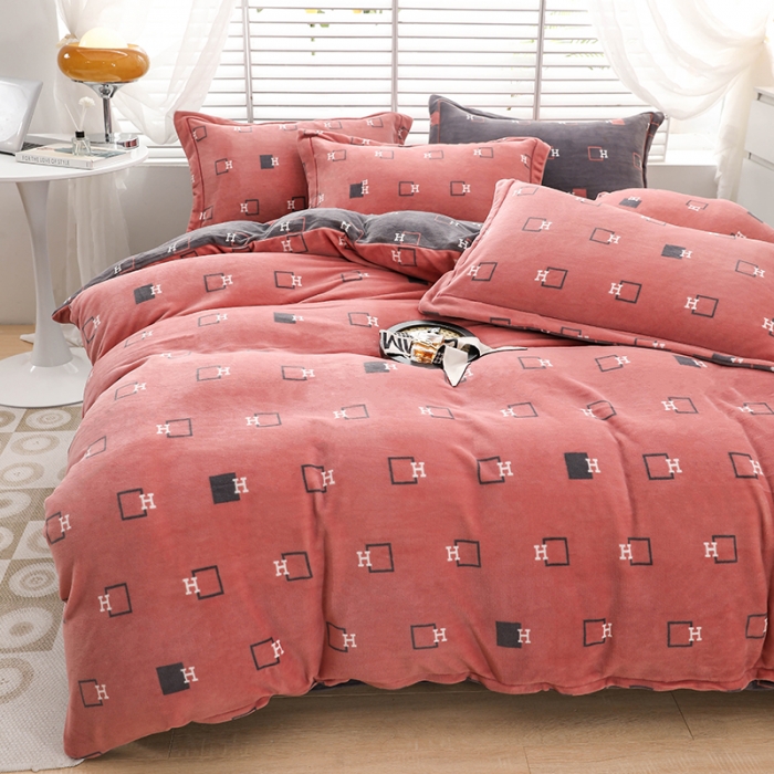 91家纺网 家纺一手货源 找家纺 优姿2022新款9斤重牛奶棉床裙款四件套 西雅图-红