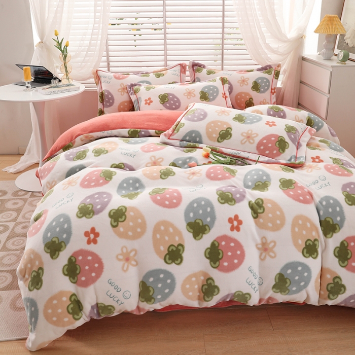 91家纺网 家纺一手货源 找家纺 优姿2022新款9斤重牛奶棉床裙款四件套 小草莓