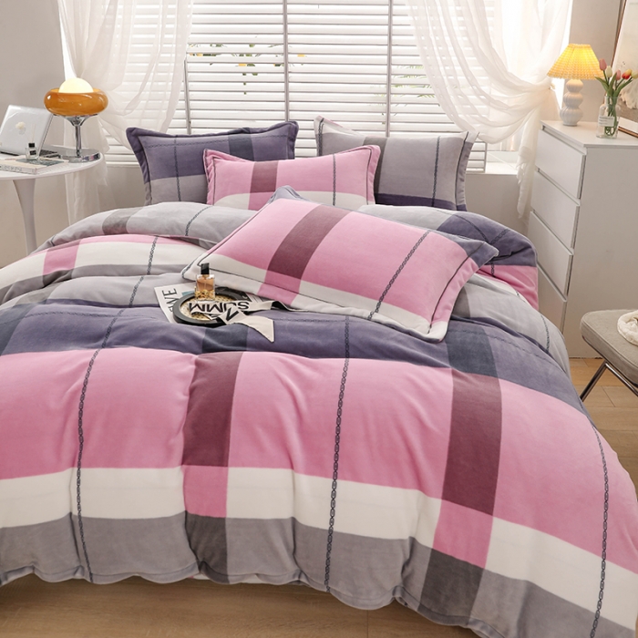 91家纺网 家纺一手货源 找家纺 优姿2022新款9斤重牛奶棉床裙款四件套 小时光-粉