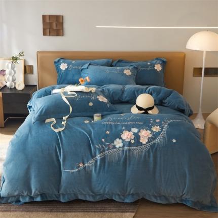 91家纺网 家纺一手货源 找家纺 （总）名品优仓 新款230g牛奶绒刺绣四件套-贝拉花园