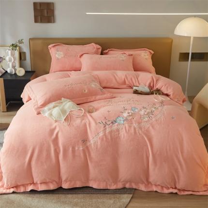 91家纺网 家纺一手货源 找家纺 （总）名品优仓 新款230g牛奶绒刺绣四件套-贝拉花园