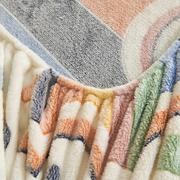 91家纺网 家纺一手货源 找家纺 被多多 2022新款3D立体高克重雪花绒印花床笠 爱心彩虹