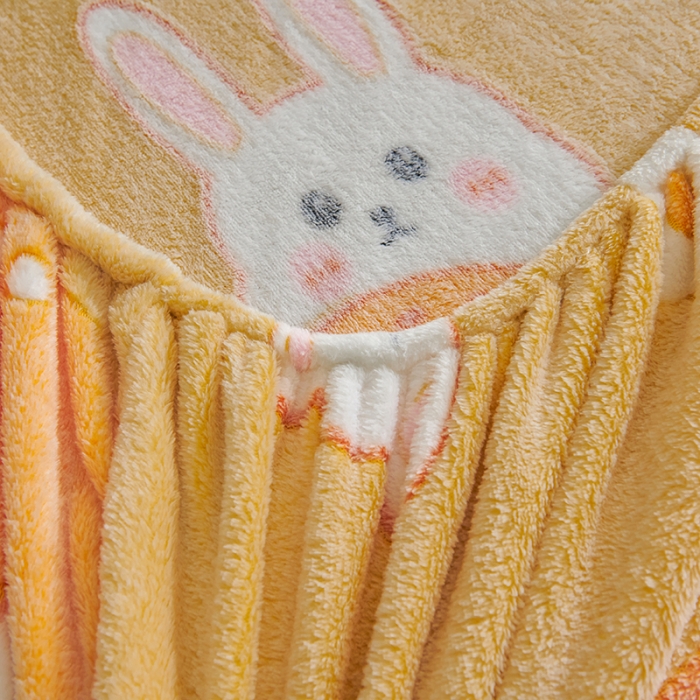 91家纺网 家纺一手货源 找家纺 被多多 2022新款3D立体高克重雪花绒印花床笠 萌萌兔