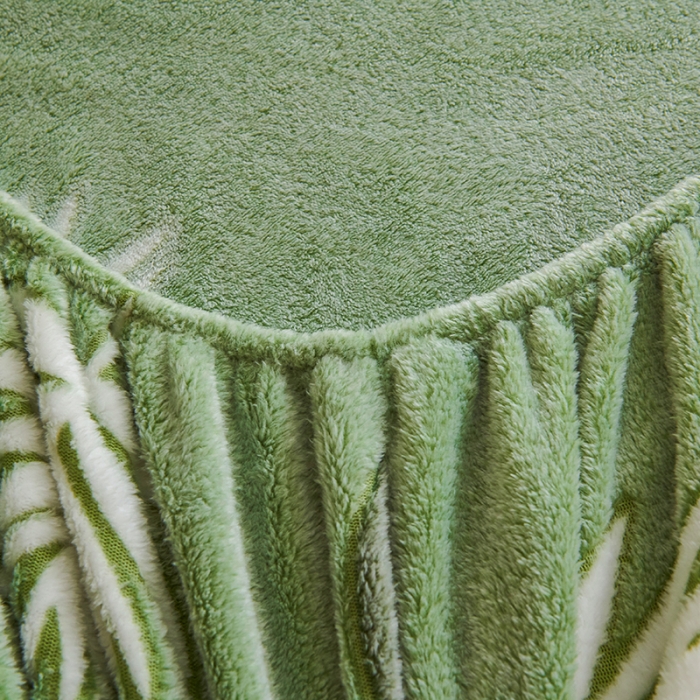 91家纺网 家纺一手货源 找家纺 被多多 2022新款3D立体高克重雪花绒印花床笠 牛油果