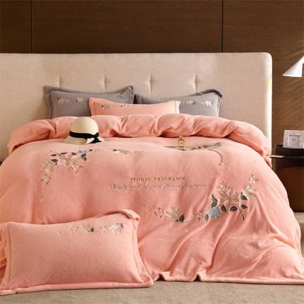 91家纺网 家纺一手货源 找家纺 （总）名品优仓2022新款牛奶绒刺绣四件套-春暖花开