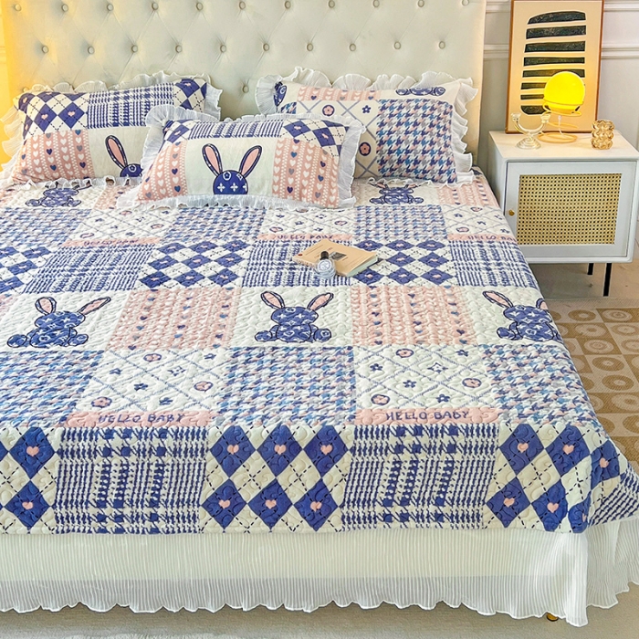 91家纺网 家纺一手货源 找家纺 澳梵  2022新款牛奶绒印花床盖三件套四件套 格子兔