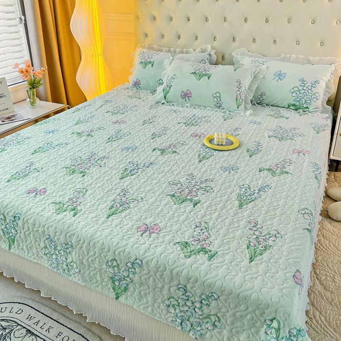 91家纺网 家纺一手货源 找家纺 澳梵  2022新款牛奶绒印花床盖三件套四件套 蓝铃花