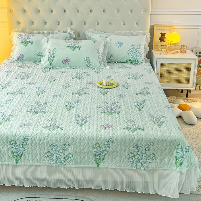 91家纺网 家纺一手货源 找家纺 澳梵  2022新款牛奶绒印花床盖三件套四件套 蓝铃花