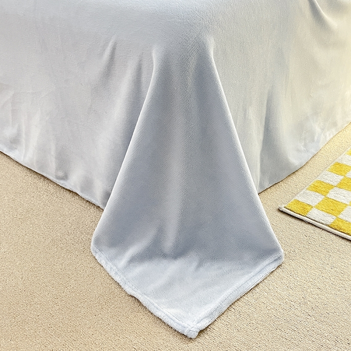 91家纺网 家纺一手货源 找家纺 柒月2022新款加厚牛奶绒四件套 向阳花蓝