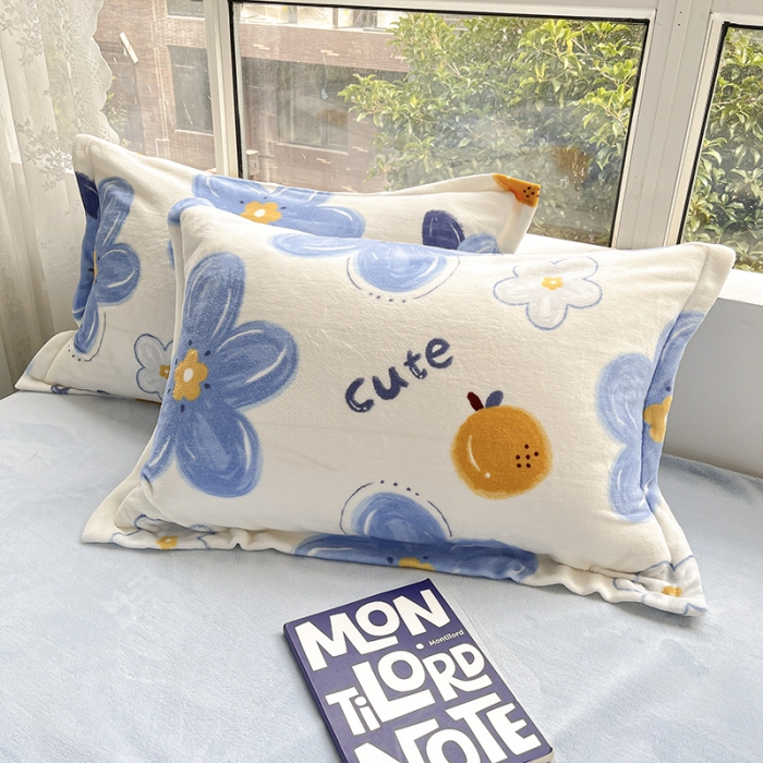 91家纺网 家纺一手货源 找家纺 柒月2022新款加厚牛奶绒四件套 向阳花蓝