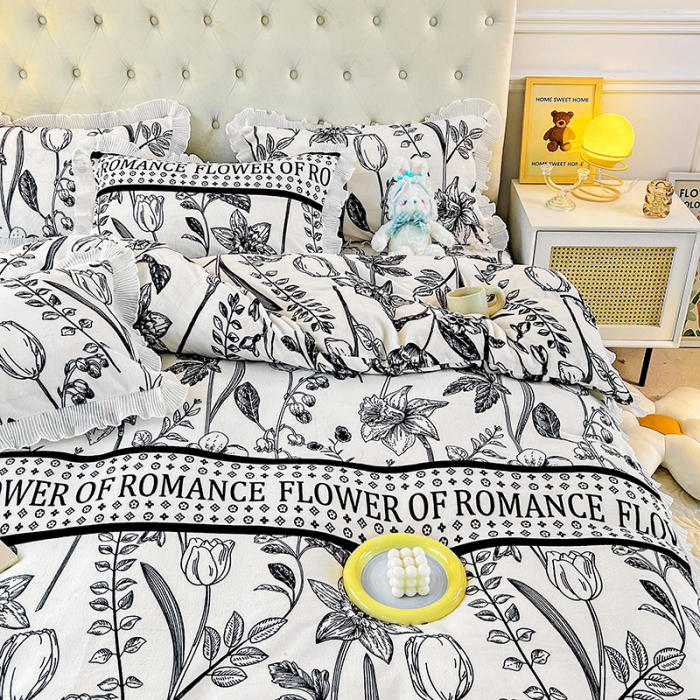 91家纺网 家纺一手货源 找家纺 澳梵  2022新款牛奶绒印花床盖三件套四件套 罗曼蒂克