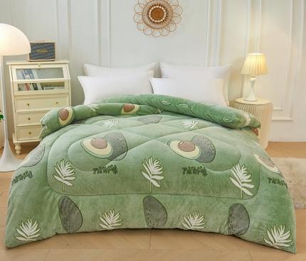 91家纺网 家纺一手货源 找家纺 被多多 2022新款高克重双面雪花绒印花冬被 牛油果