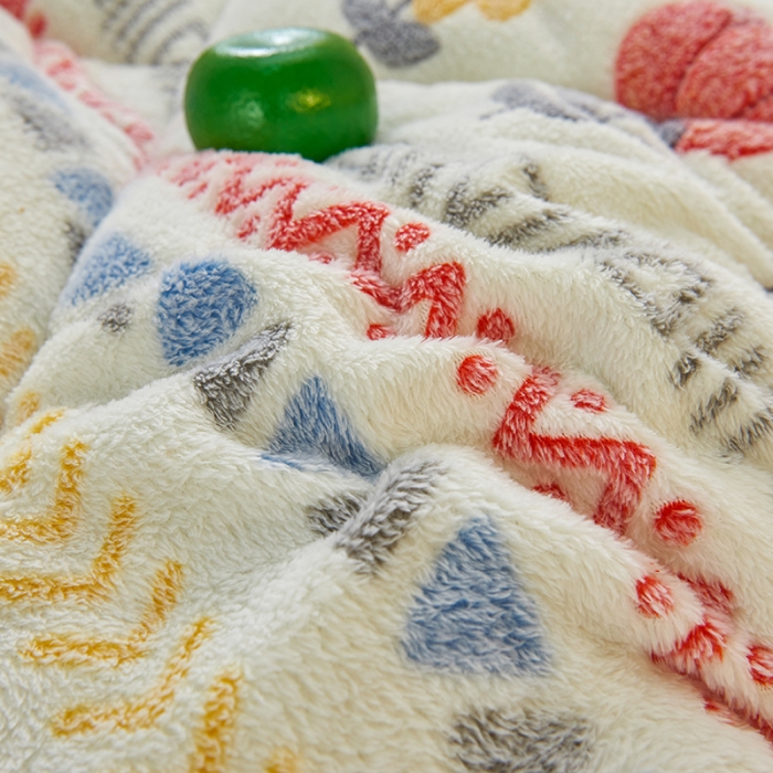 91家纺网 家纺一手货源 找家纺 被多多 2022新款高克重双面雪花绒印花冬被 波西米亚