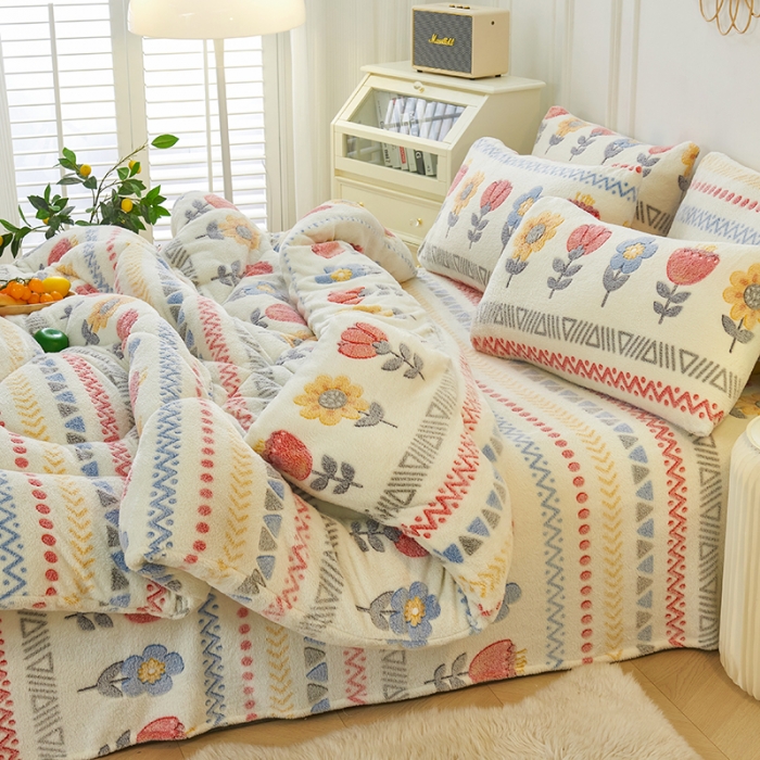 91家纺网 家纺一手货源 找家纺 被多多 2022新款高克重双面雪花绒印花冬被 波西米亚