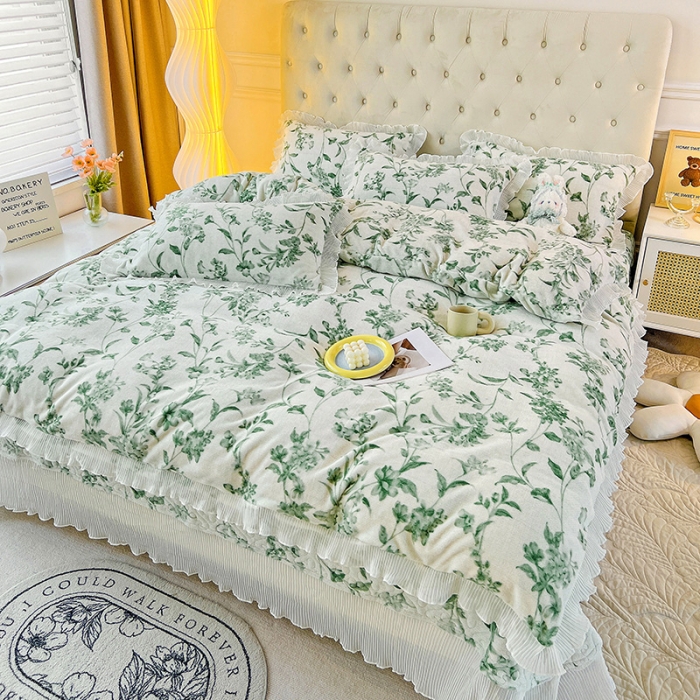 91家纺网 家纺一手货源 找家纺 澳梵  2022新款牛奶绒印花床盖三件套四件套 绿野仙踪