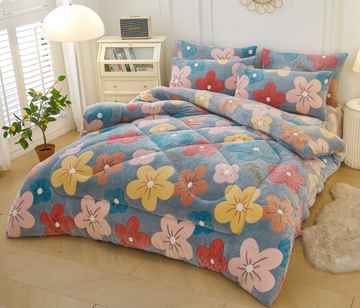 91家纺网 家纺一手货源 找家纺 被多多 2022新款高克重双面雪花绒印花冬被 蔓蔓花舞