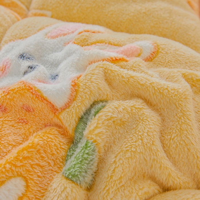 91家纺网 家纺一手货源 找家纺 被多多 2022新款高克重双面雪花绒印花冬被 萌萌兔