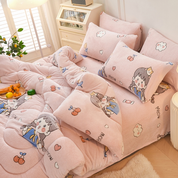 91家纺网 家纺一手货源 找家纺 被多多 2022新款高克重双面雪花绒印花冬被 樱桃女孩