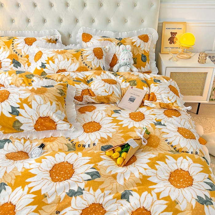 91家纺网 家纺一手货源 找家纺 澳梵  2022新款牛奶绒印花床盖三件套四件套 向日葵