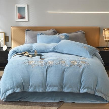 91家纺网 家纺一手货源 找家纺 （总）名品优仓2022新款牛奶绒刺绣四件套-花恋