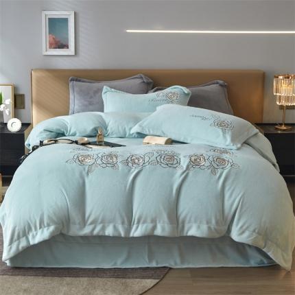 91家纺网 家纺一手货源 找家纺 （总）名品优仓2022新款牛奶绒刺绣四件套-花恋