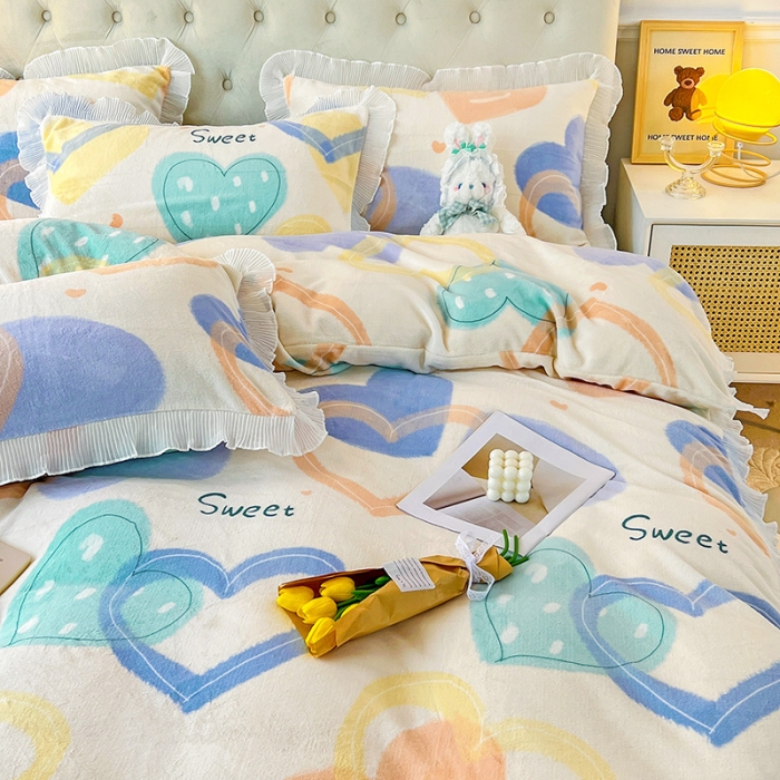 91家纺网 家纺一手货源 找家纺 澳梵  2022新款牛奶绒印花床盖三件套四件套 心形圈