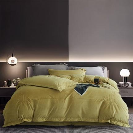 91家纺网 家纺一手货源 找家纺 （总）名品优仓 2022新款欧式加厚230g婴儿绒四件套