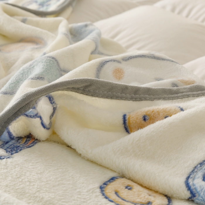 91家纺网 家纺一手货源 找家纺 慕尚2022新款雪花绒毛毯印花牛奶绒盖毯沙发午睡毯子动物巴士