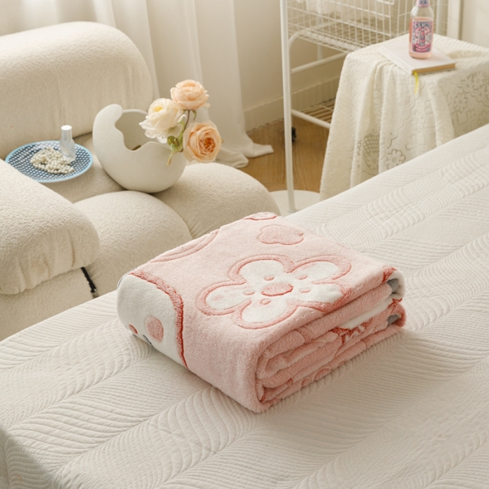 91家纺网 家纺一手货源 找家纺 慕尚2022新款雪花绒毛毯印花牛奶绒盖毯沙发午睡毯子花花小兔