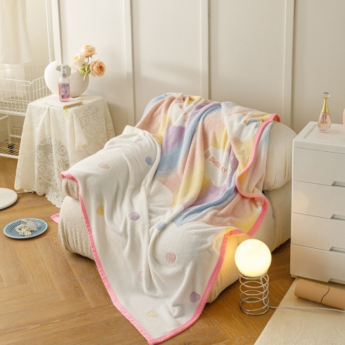 91家纺网 家纺一手货源 找家纺 慕尚2022新款雪花绒毛毯印花牛奶绒盖毯沙发午睡毯子梦幻彩虹