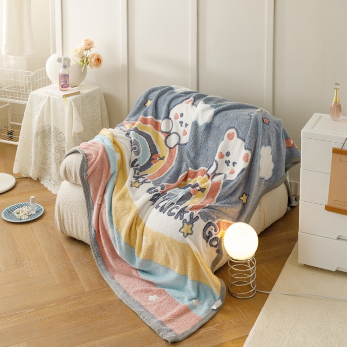 91家纺网 家纺一手货源 找家纺 慕尚2022新款雪花绒毛毯印花牛奶绒盖毯沙发午睡毯子幸运小熊